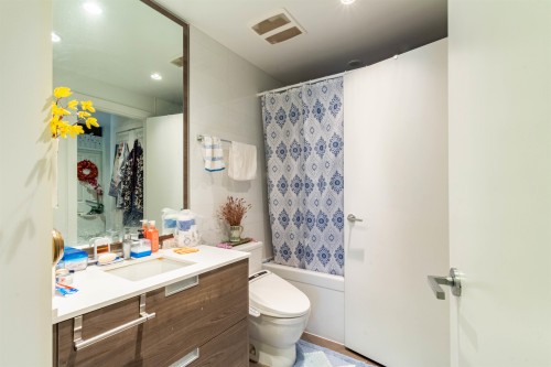 602-4688 Kingsway, Burnaby, BC 