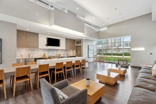 602-4688 Kingsway, Burnaby, BC 