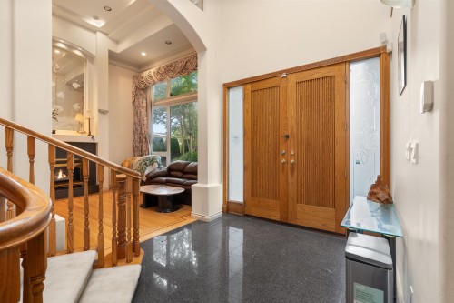 5080 Linfield Gate, Richmond, BC 