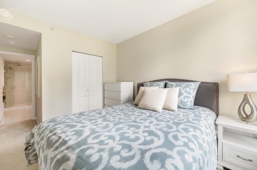 805-3096 Windsor Gate, Coquitlam, BC 