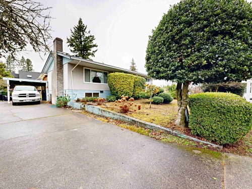 5379 1 Avenue  Delta, BC V4M 1B8