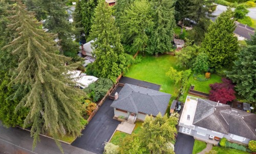 1561 Merlynn Crescent, North Vancouver, BC 