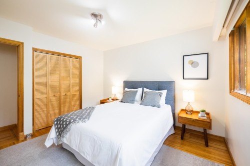 1561 Merlynn Crescent, North Vancouver, BC 