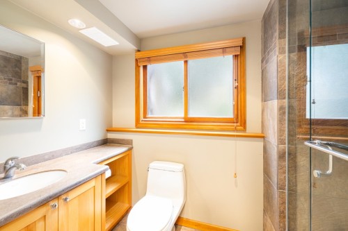 1561 Merlynn Crescent, North Vancouver, BC 