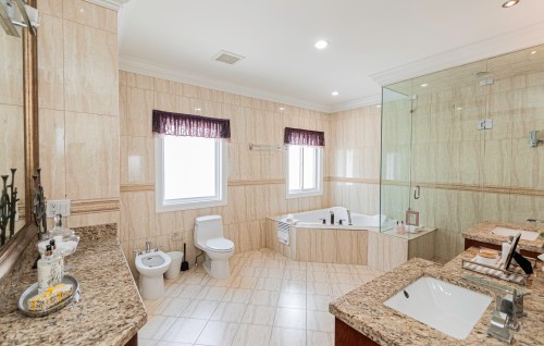 8151 Claybrook Road, Richmond, BC 