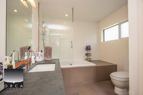 1741 Ottawa Avenue, West Vancouver, BC 