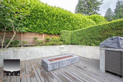 1741 Ottawa Avenue, West Vancouver, BC 
