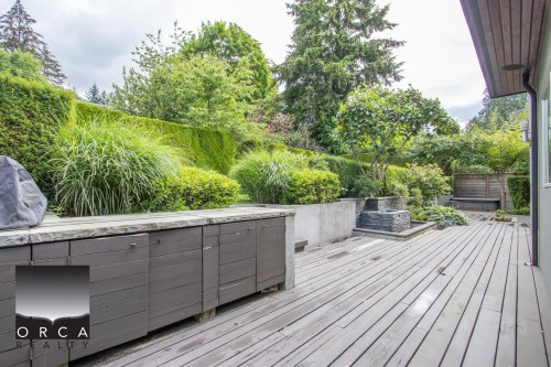 1741 Ottawa Avenue, West Vancouver, BC 