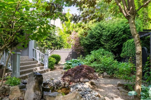 3985 14Th Avenue W, Vancouver, BC 