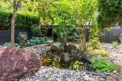 3985 14Th Avenue W, Vancouver, BC 