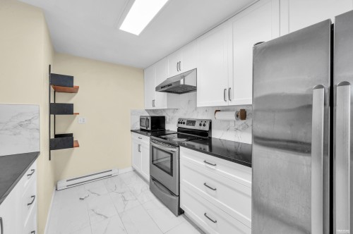 2804-6220 Mckay Avenue, Burnaby, BC 