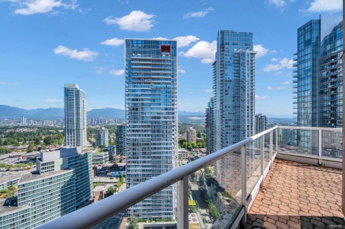 2804-6220 Mckay Avenue, Burnaby, BC 