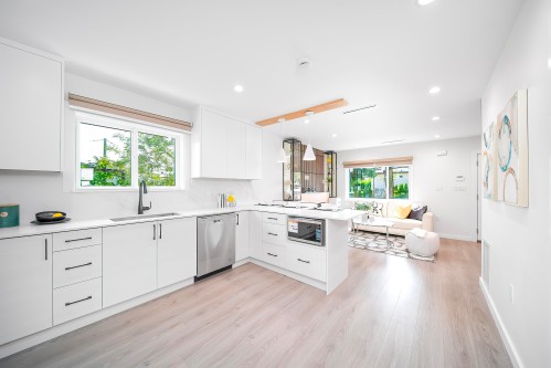 7620 Gilley Avenue, Burnaby, BC 