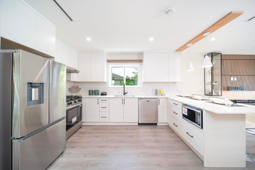 7620 Gilley Avenue, Burnaby, BC 
