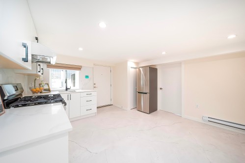 7620 Gilley Avenue, Burnaby, BC 