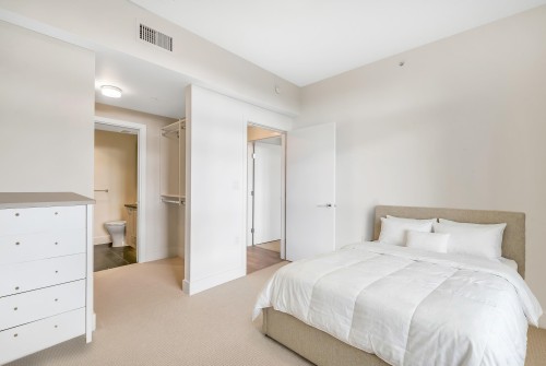 3559 Kent Avenue North E, Vancouver, BC - Indoor Photo Showing Bedroom