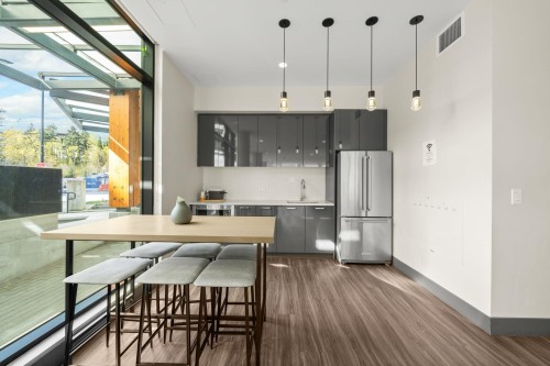 3559 Kent Avenue North E, Vancouver, BC - Indoor