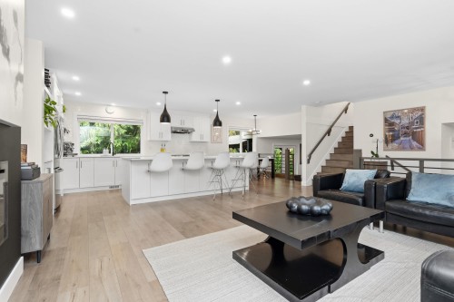 2382 Patricia Avenue, Port Coquitlam, BC 