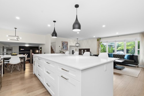 2382 Patricia Avenue, Port Coquitlam, BC 