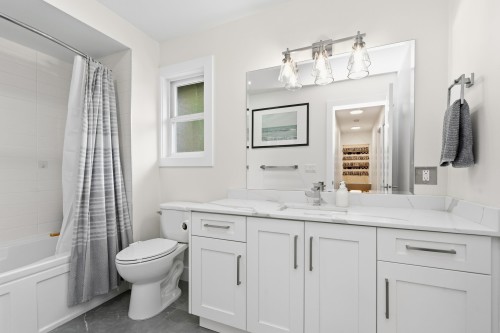 2382 Patricia Avenue, Port Coquitlam, BC 