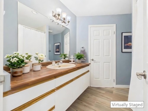 3180 Westmount Place, West Vancouver, BC 