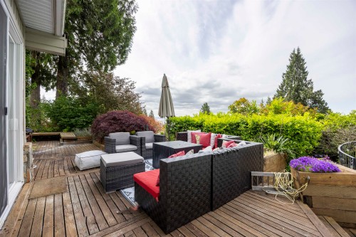 3180 Westmount Place, West Vancouver, BC 