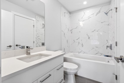409-22315 122 Avenue, Maple Ridge, BC 