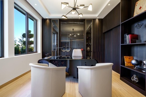1405 28Th Street, West Vancouver, BC 