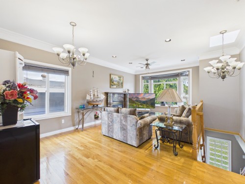 3281 Renfrew Street, Vancouver, BC 