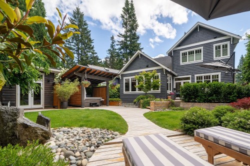 1141 Lenora Road  Bowen Island, BC V0N 1G1