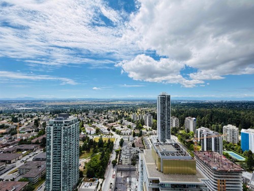 3804-6383 Mckay Avenue  Burnaby, BC V5H 0H8