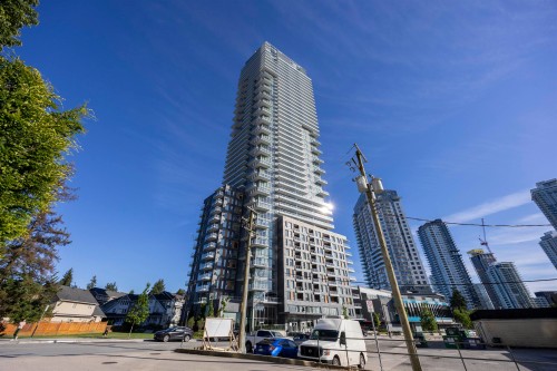 2502-567 Emerson Street  Coquitlam, BC V3J 0M8