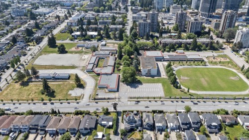 403-6070 Mcmurray Avenue, Burnaby, BC 