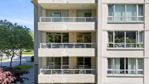 403-6070 Mcmurray Avenue, Burnaby, BC 