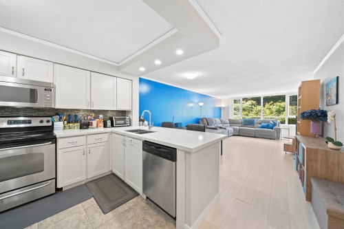403-6070 Mcmurray Avenue, Burnaby, BC 