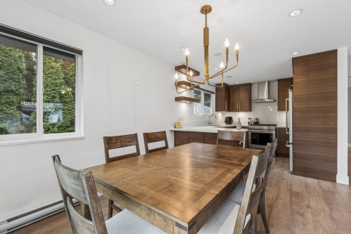 2999 Larson Road, North Vancouver, BC - Indoor Photo Showing Dining Room