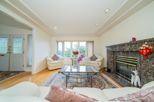 155 Ellesmere Avenue, Burnaby, BC 