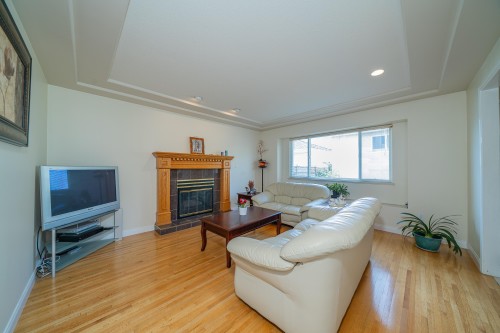 155 Ellesmere Avenue, Burnaby, BC 