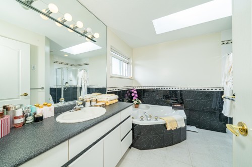 155 Ellesmere Avenue, Burnaby, BC 