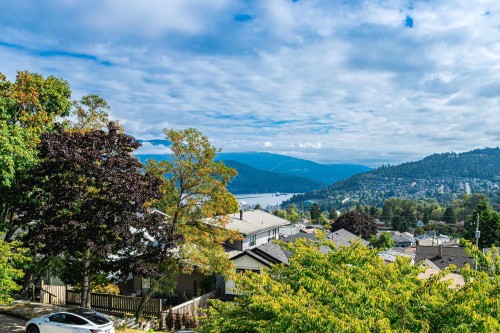 155 Ellesmere Avenue, Burnaby, BC 