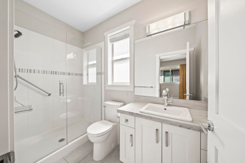 3731 Garry Street, Richmond, BC 