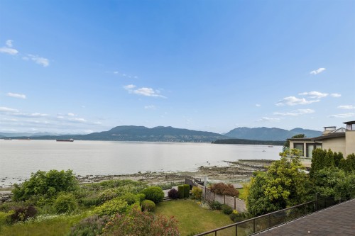 2651 Point Grey Road, Vancouver, BC 