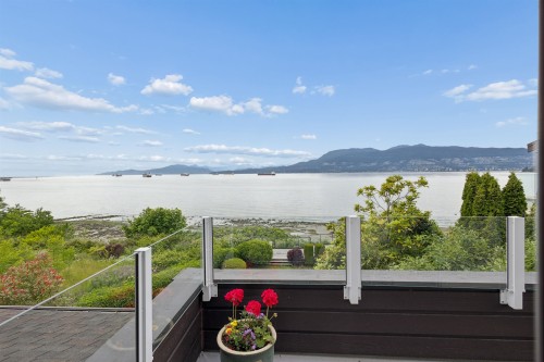 2651 Point Grey Road, Vancouver, BC 