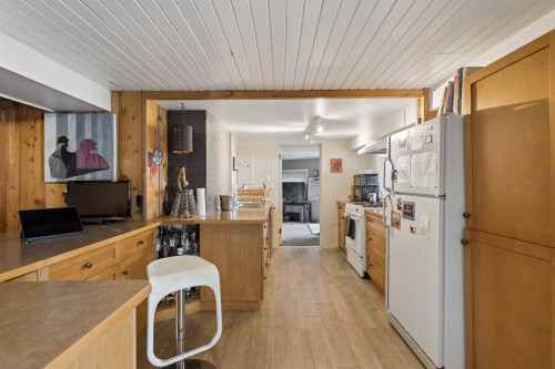 2651 Point Grey Road, Vancouver, BC 