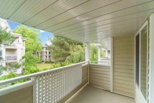 218-7591 Moffatt Road, Richmond, BC - Outdoor With Exterior
