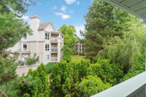 218-7591 Moffatt Road, Richmond, BC - Outdoor