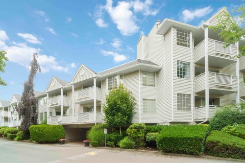 218-7591 Moffatt Road, Richmond, BC - Outdoor With Facade