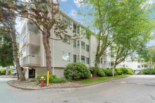 218-7591 Moffatt Road, Richmond, BC - Outdoor With Facade