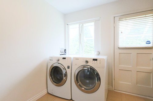 660 Kenwood Road, West Vancouver, BC 