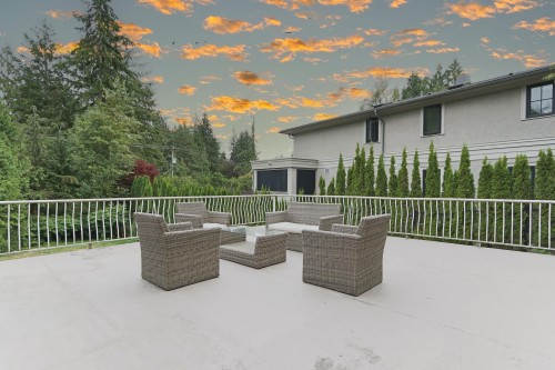 660 Kenwood Road, West Vancouver, BC 
